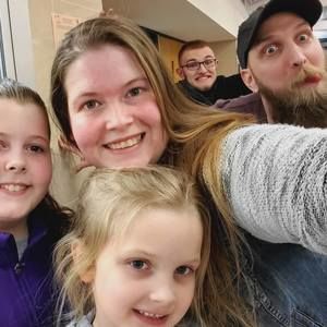 Meet your Posher, Shelly